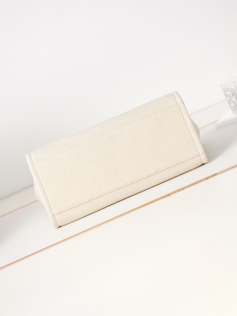 Ch**el shopping bags